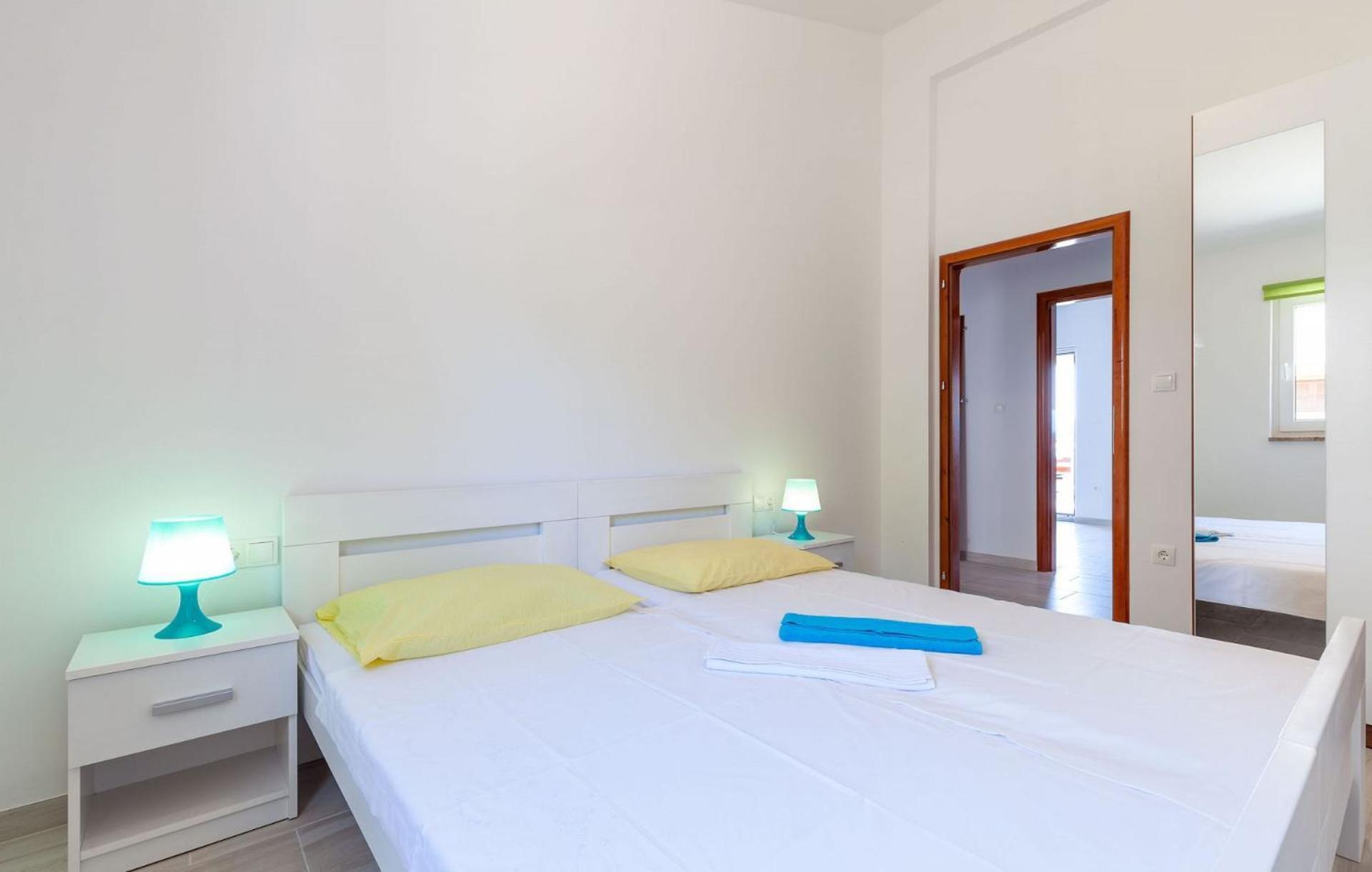 Apartments Ana - Free Parking Stanici Екстер'єр фото