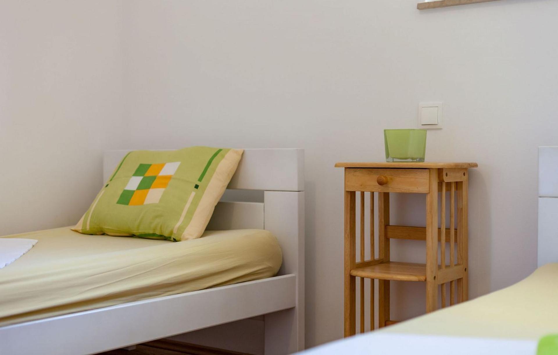 Apartments Ana - Free Parking Stanici Екстер'єр фото